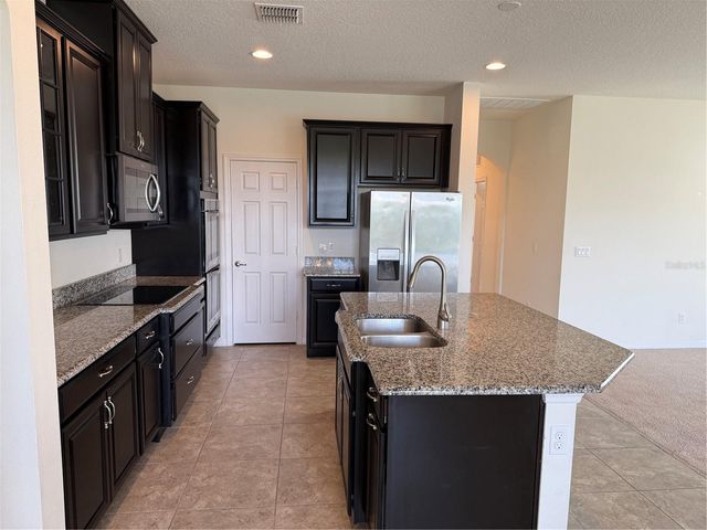 1432 CABOT DRIVE, Clermont, FL 34711