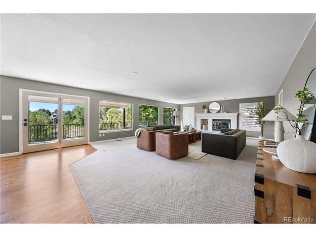 8935 Green Meadows Dr, Littleton, CO 80126