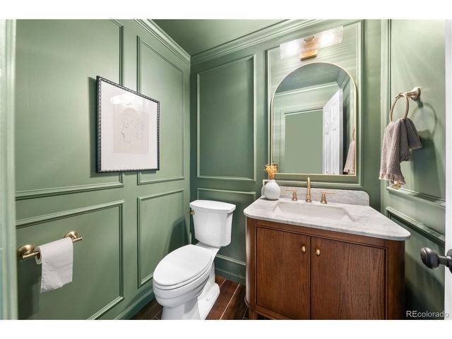 8935 Green Meadows Dr, Littleton, CO 80126