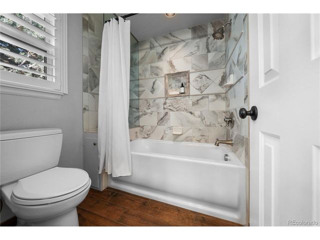8935 Green Meadows Dr, Littleton, CO 80126