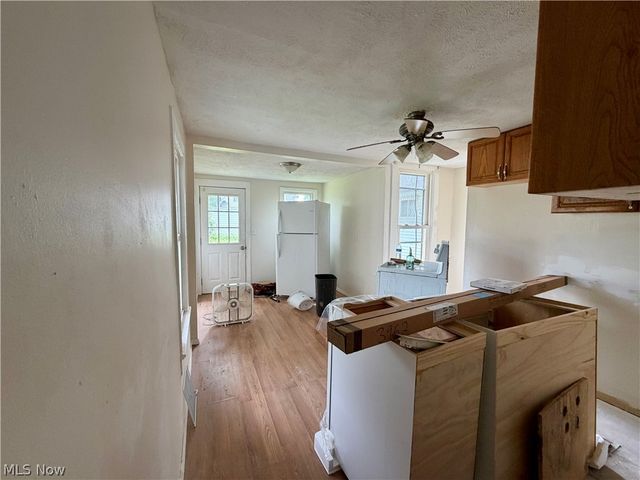 37454 Euclid Avenue, Willoughby, OH 44094