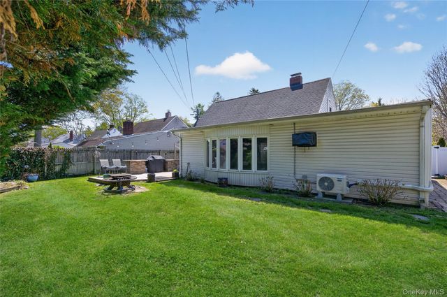 2101 Salisbury Park Drive, Westbury, NY 11590