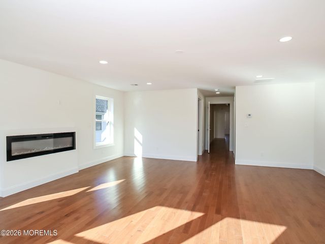 22 Marion Street, Red Bank, NJ 07701