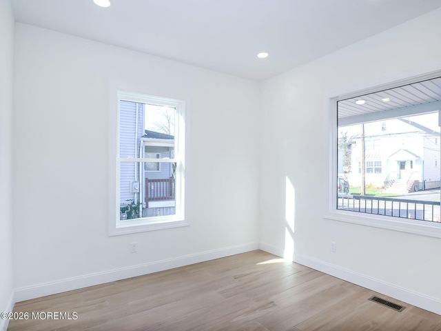 22 Marion Street, Red Bank, NJ 07701