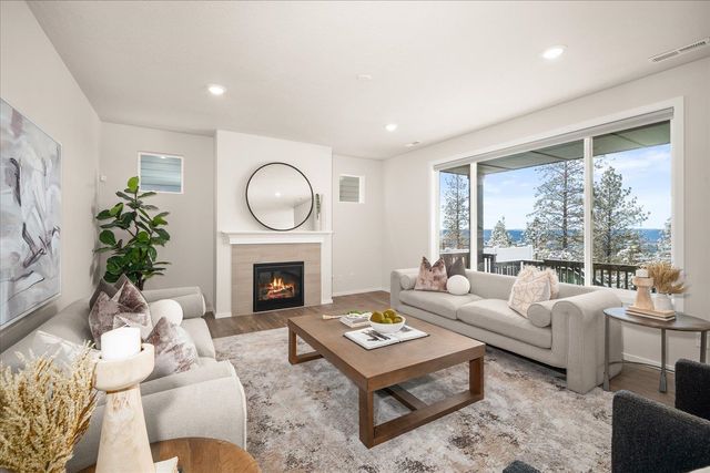 10837 N Paiute Dr, Spokane, WA 99208