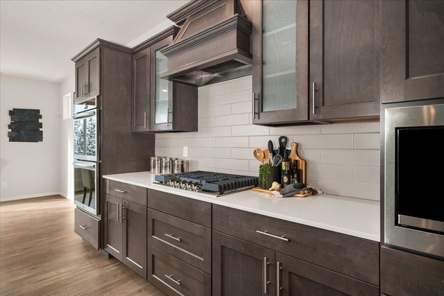 10837 N Paiute Dr, Spokane, WA 99208