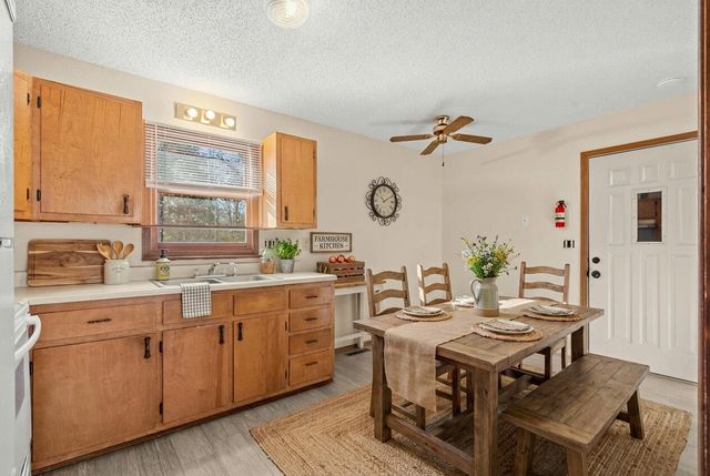 1156 State Hwy 76, Branson, MO 65616