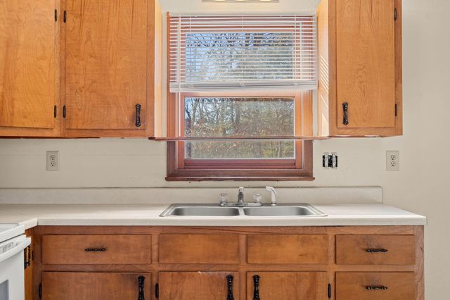 1156 State Hwy 76, Branson, MO 65616