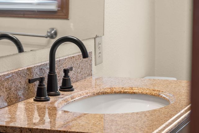 1156 State Hwy 76, Branson, MO 65616