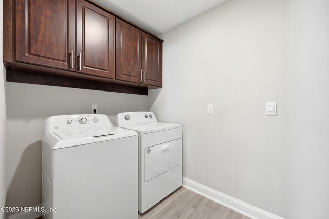 2930 OAK STREAM Drive, Green Cove Springs, FL 32043