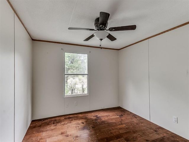 21236 SE 129th Street, Mcloud, OK 74851