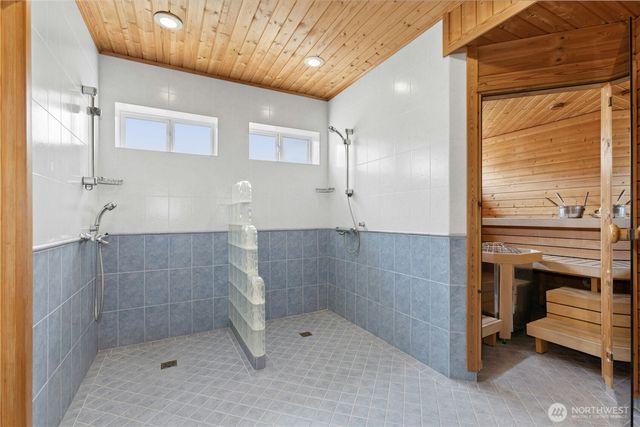 17102 NE 37th Place, Bellevue, WA 98008