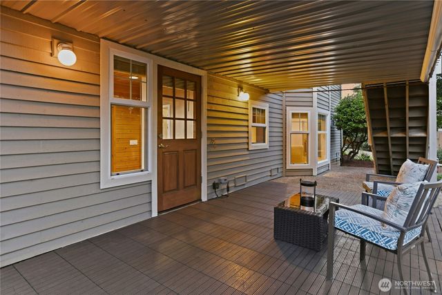 17102 NE 37th Place, Bellevue, WA 98008