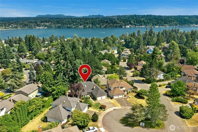 17102 NE 37th Place, Bellevue, WA 98008