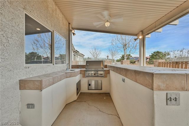 5180 North Dapple Gray Road, Las Vegas, NV 89149