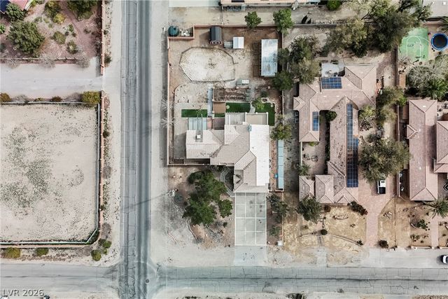 5180 North Dapple Gray Road, Las Vegas, NV 89149