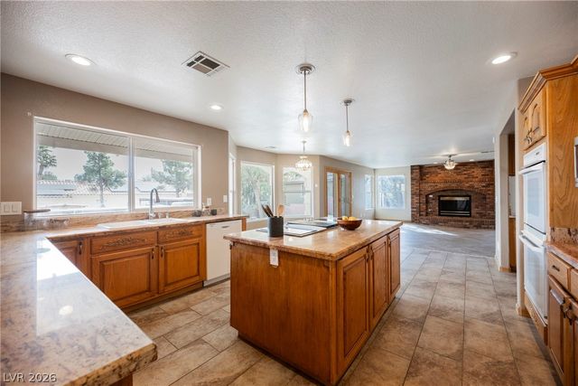 5180 North Dapple Gray Road, Las Vegas, NV 89149