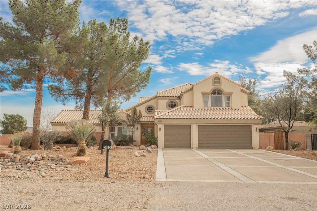 5180 North Dapple Gray Road, Las Vegas, NV 89149