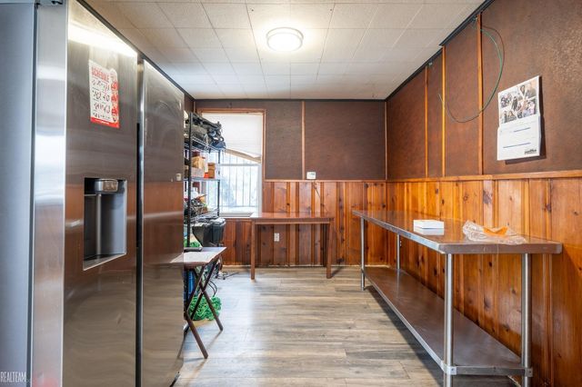 23391 Lawson Avenue, Warren, MI 48089