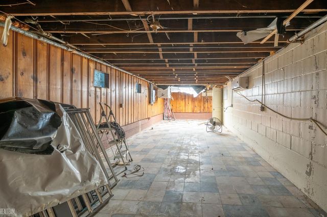 23391 Lawson Avenue, Warren, MI 48089