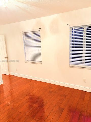 1581 SW 106 AVE 0, Pembroke Pines, FL 33025