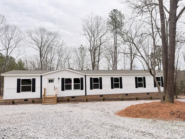 185 Deforest Drive, Carthage, NC 28327