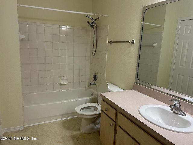 1701 THE GREENS Way, 1431, Jacksonville Beach, FL 32250