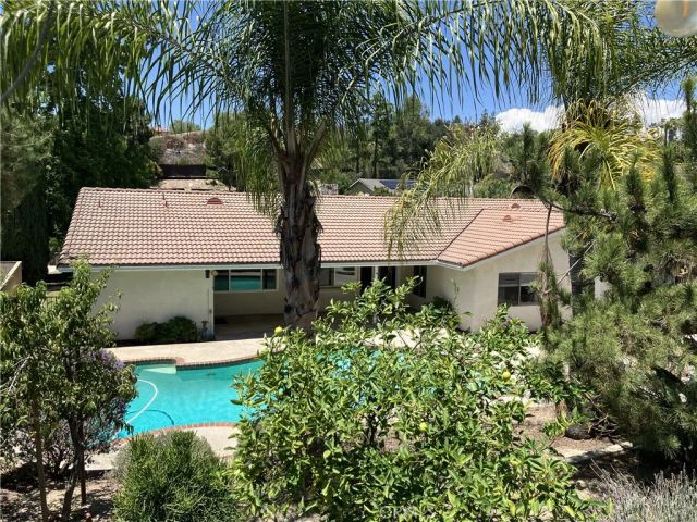 282 Summit Road, La Verne, CA 91750
