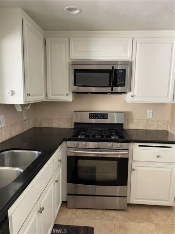 282 Summit Road, La Verne, CA 91750