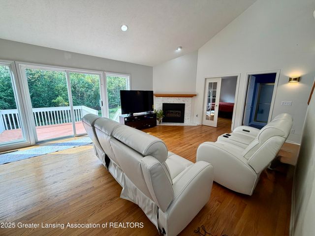 16790 Printemp Drive, East Lansing, MI 48823