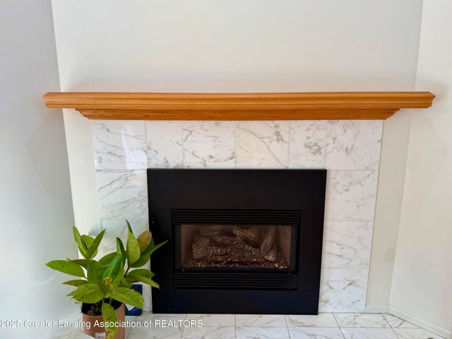 16790 Printemp Drive, East Lansing, MI 48823