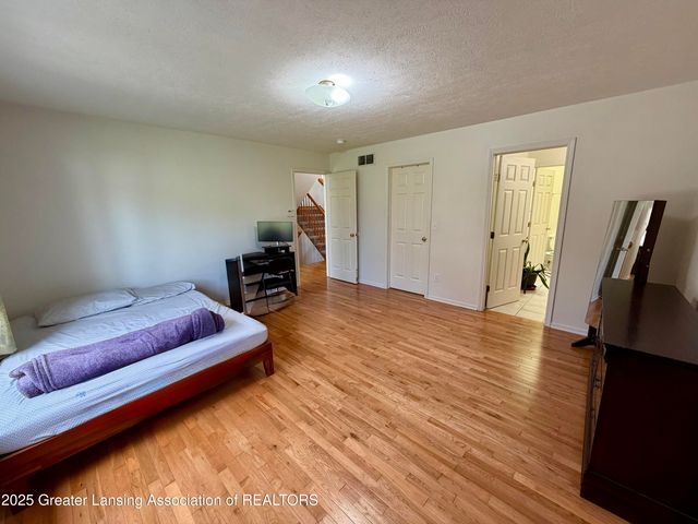 16790 Printemp Drive, East Lansing, MI 48823