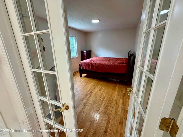 16790 Printemp Drive, East Lansing, MI 48823