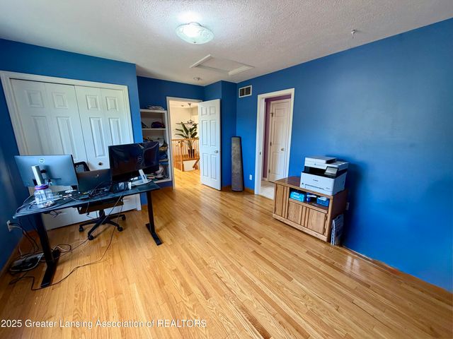 16790 Printemp Drive, East Lansing, MI 48823