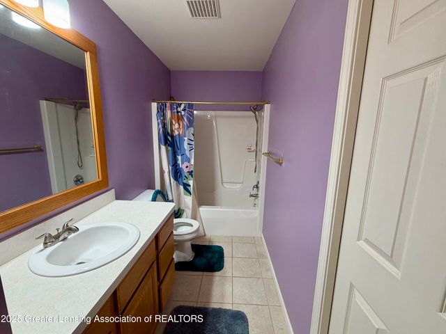 16790 Printemp Drive, East Lansing, MI 48823