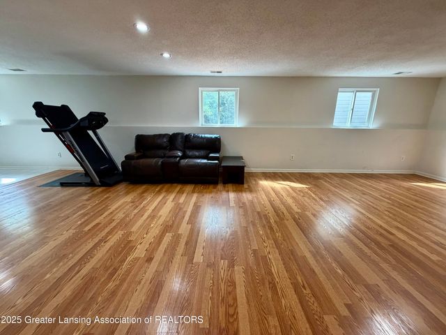 16790 Printemp Drive, East Lansing, MI 48823