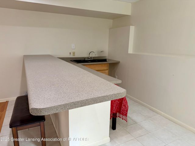 16790 Printemp Drive, East Lansing, MI 48823