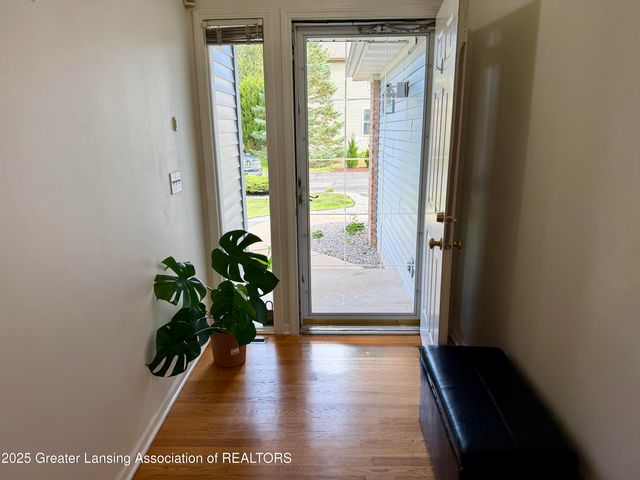 16790 Printemp Drive, East Lansing, MI 48823