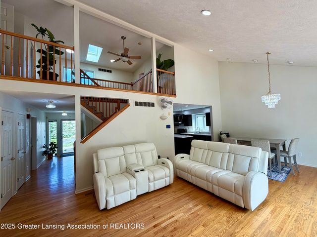 16790 Printemp Drive, East Lansing, MI 48823