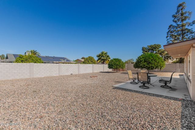 9822 W PEBBLE BEACH Drive, Sun City, AZ 85351