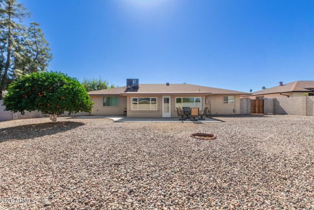 9822 W PEBBLE BEACH Drive, Sun City, AZ 85351