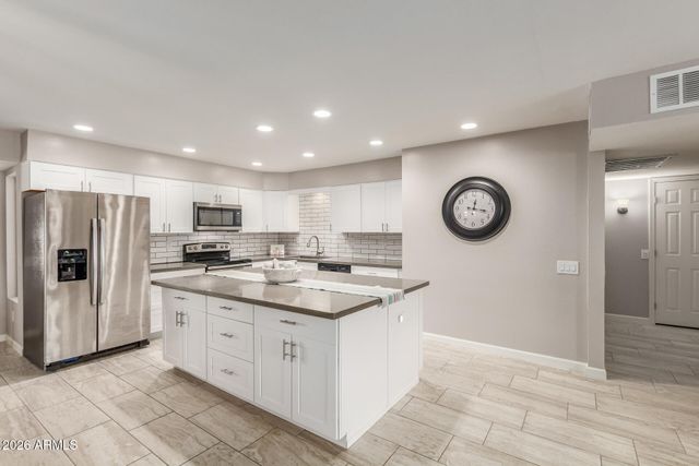 9822 W PEBBLE BEACH Drive, Sun City, AZ 85351