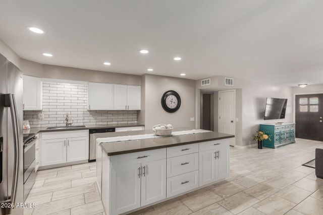 9822 W PEBBLE BEACH Drive, Sun City, AZ 85351