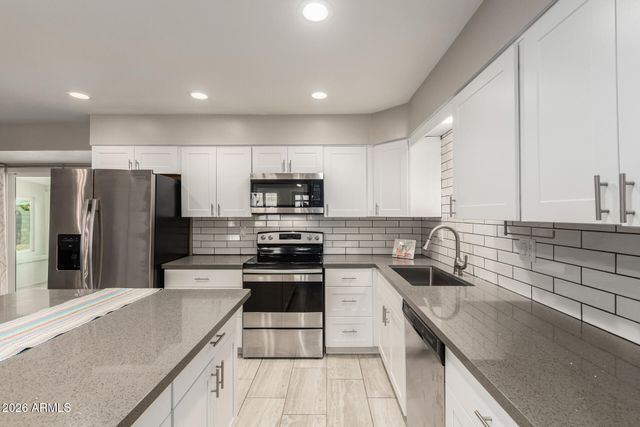 9822 W PEBBLE BEACH Drive, Sun City, AZ 85351