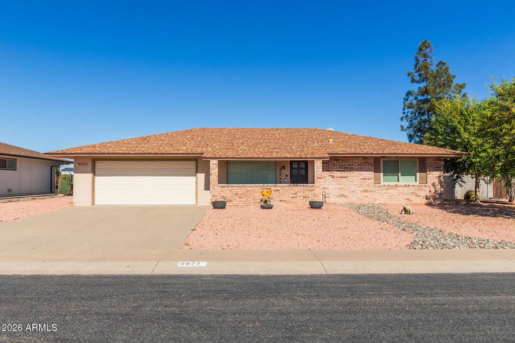 9822 W PEBBLE BEACH Drive, Sun City, AZ 85351