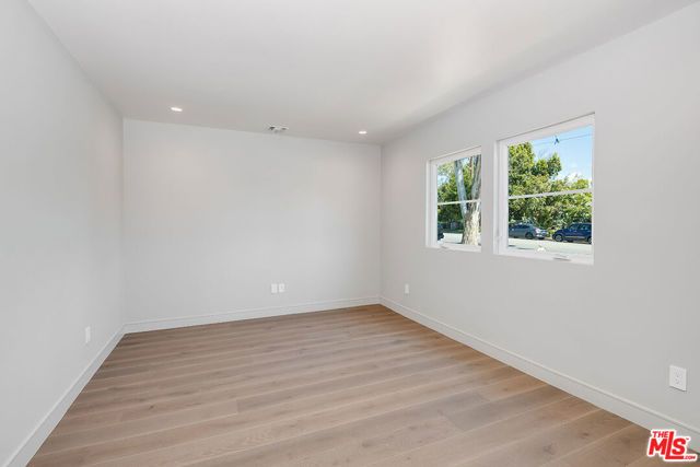 4963 CLYBOURN Avenue, Toluca Lake (los Angeles), CA 91601