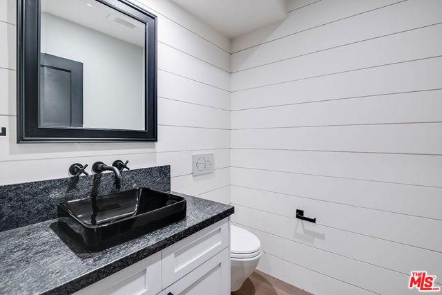 4963 CLYBOURN Avenue, Toluca Lake (los Angeles), CA 91601