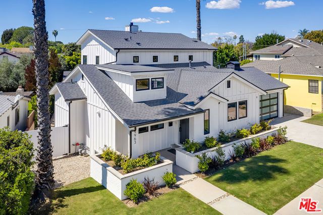 4963 CLYBOURN Avenue, Toluca Lake (los Angeles), CA 91601