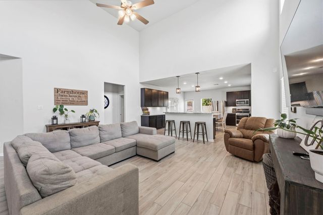 2401 Abbot Brook Drive, Rosharon, TX 77583