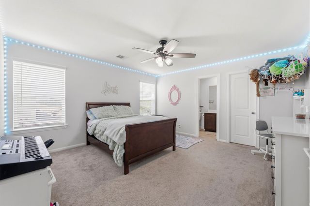 2401 Abbot Brook Drive, Rosharon, TX 77583